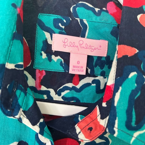 Lilly Pulitzer Vibrant Teal and Coral Blouse - Picture 3 of 5
